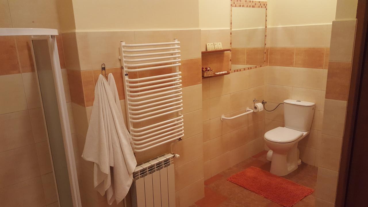Osrodek Wypoczynkowy Iskra Hotel Piwniczna-Zdroj Exterior photo