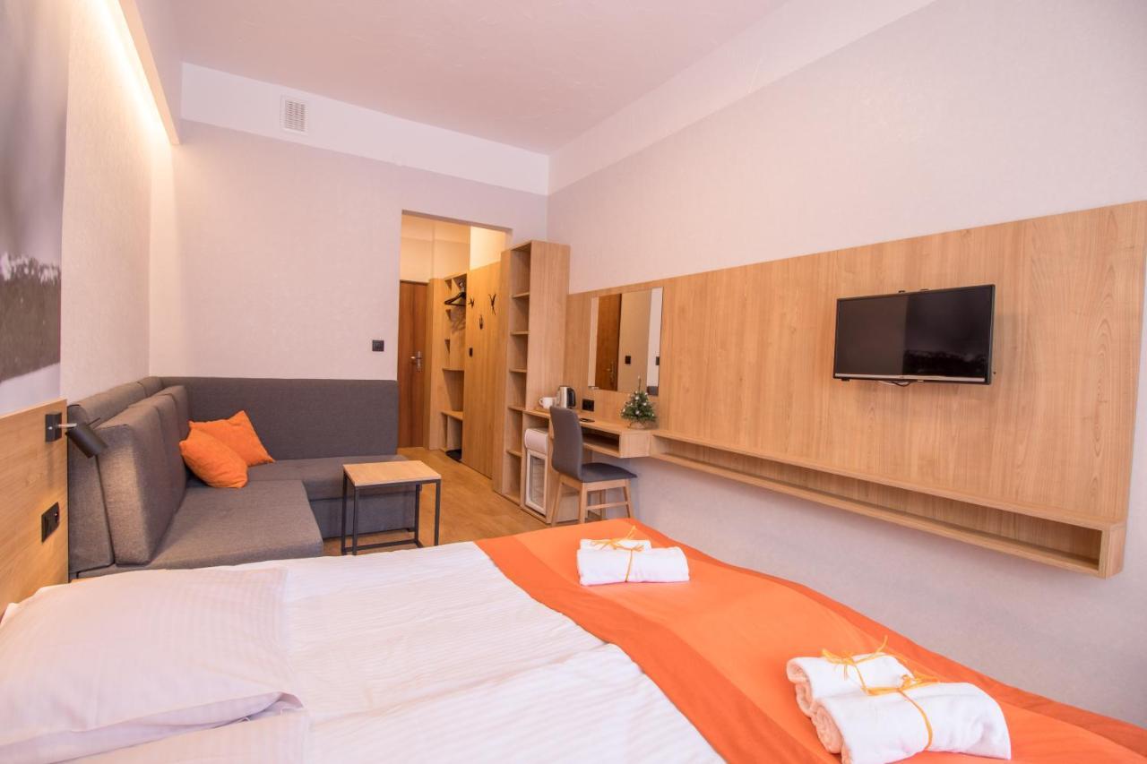 Osrodek Wypoczynkowy Iskra Hotel Piwniczna-Zdroj Exterior photo
